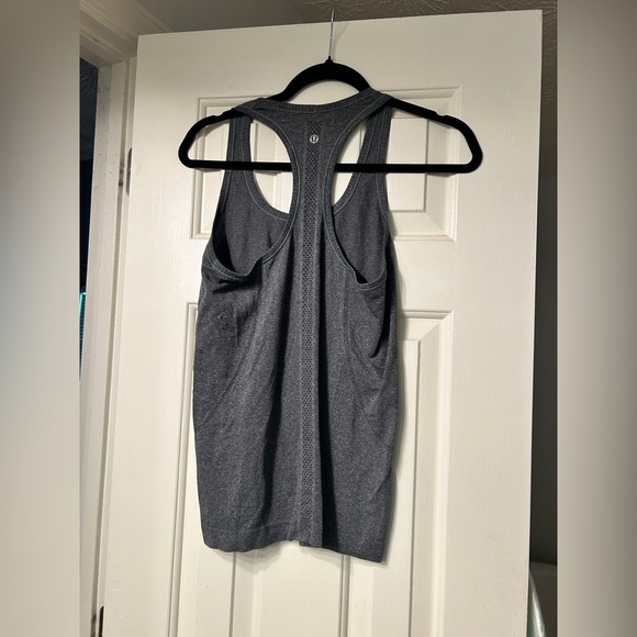 Lululemon Swiftly Grey Sz 6 - Picture 3 of 9
